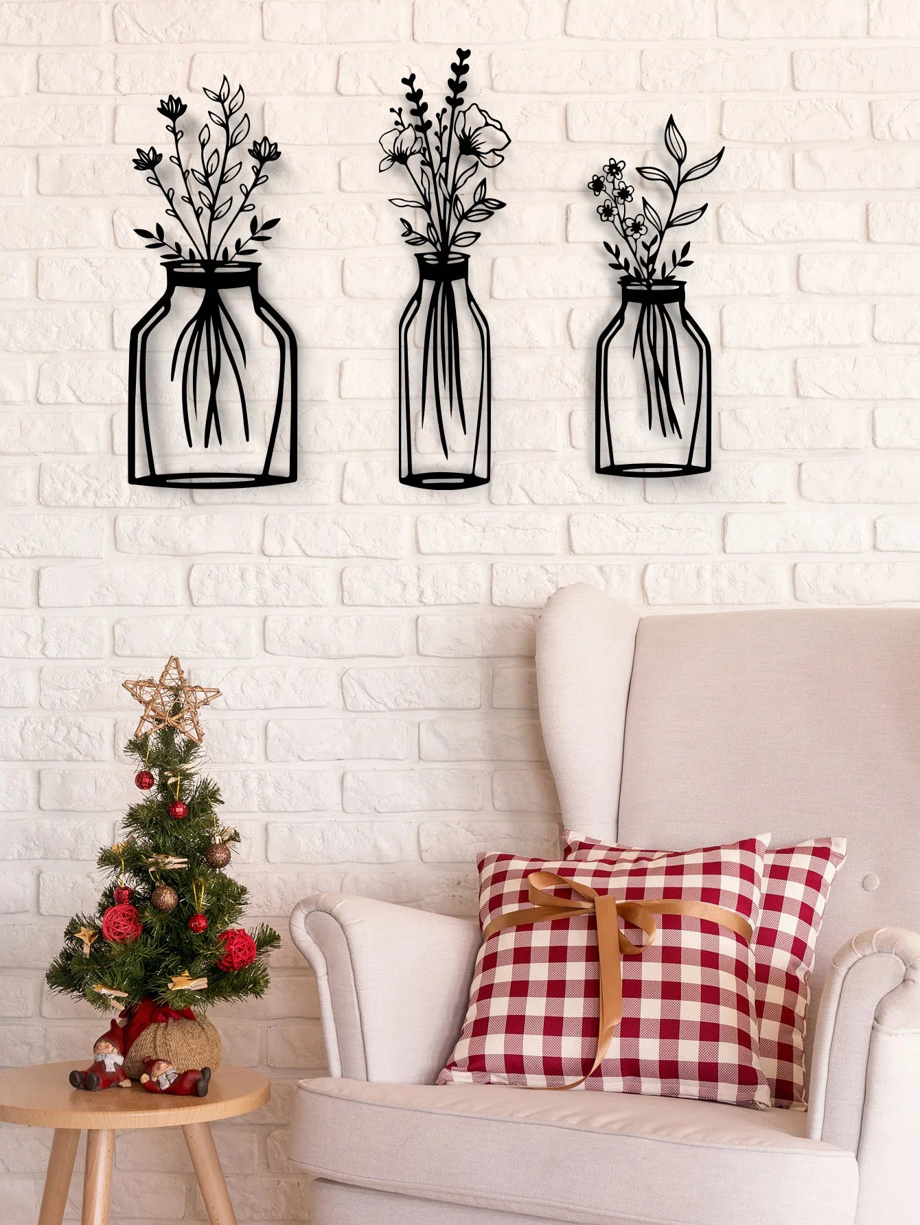 Black Floral Metal Decor