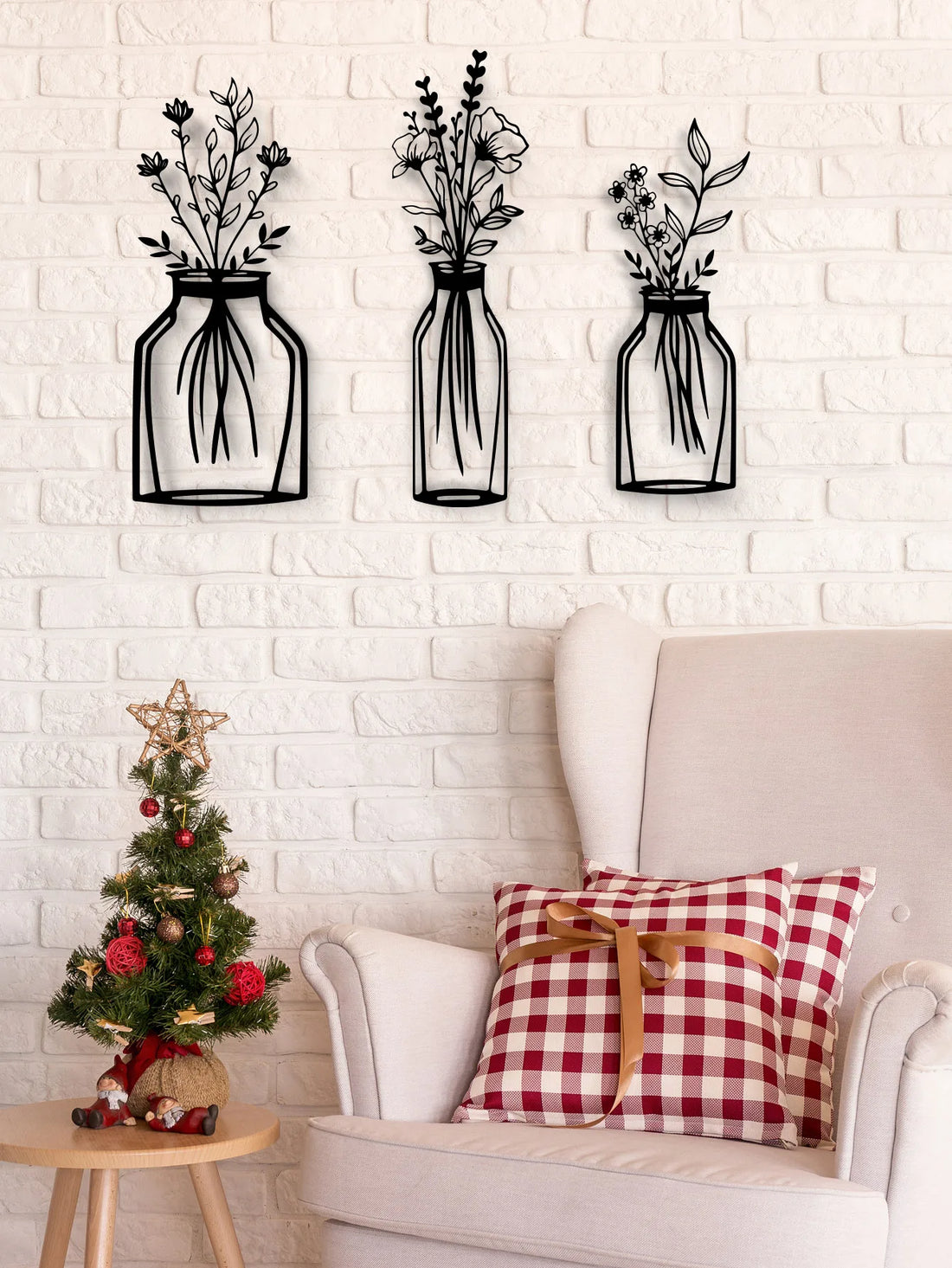 Black Floral Metal Decor