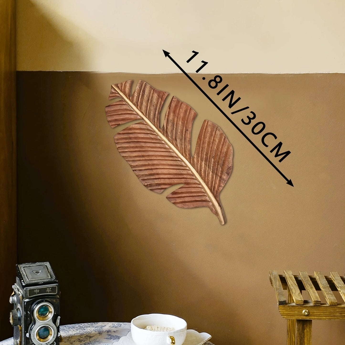 Wooden Jungle Leaf Decor