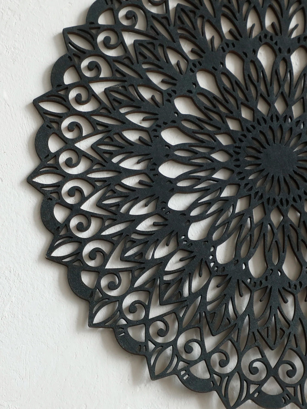 Boho Wooden Mandala Art Wall Hanging Chic Home Decorative Hanging Wall Decor Crafts for Bedroom Living Room Study Room Dorm Gift